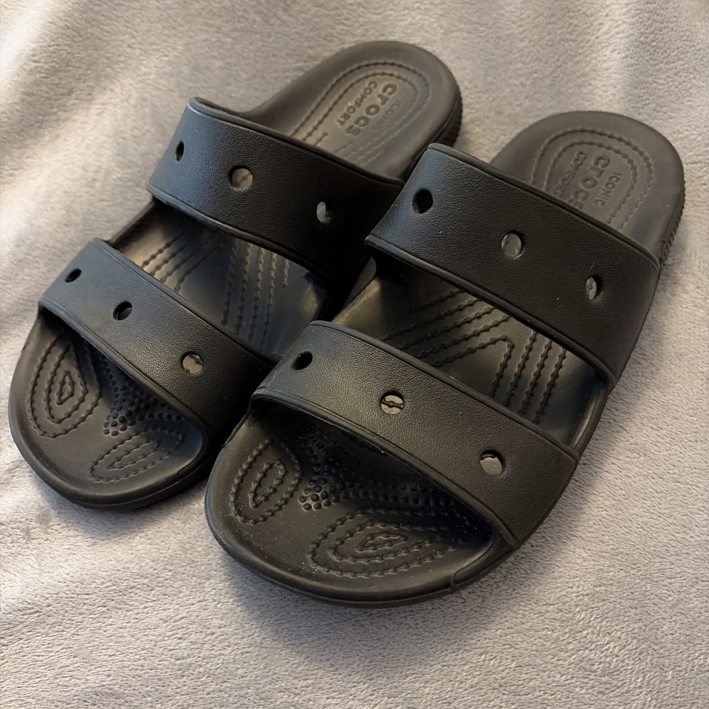 Iconic Crocs Classic Sandals Black Comfort Womens 6/Mens 4 Two Straps Rubber